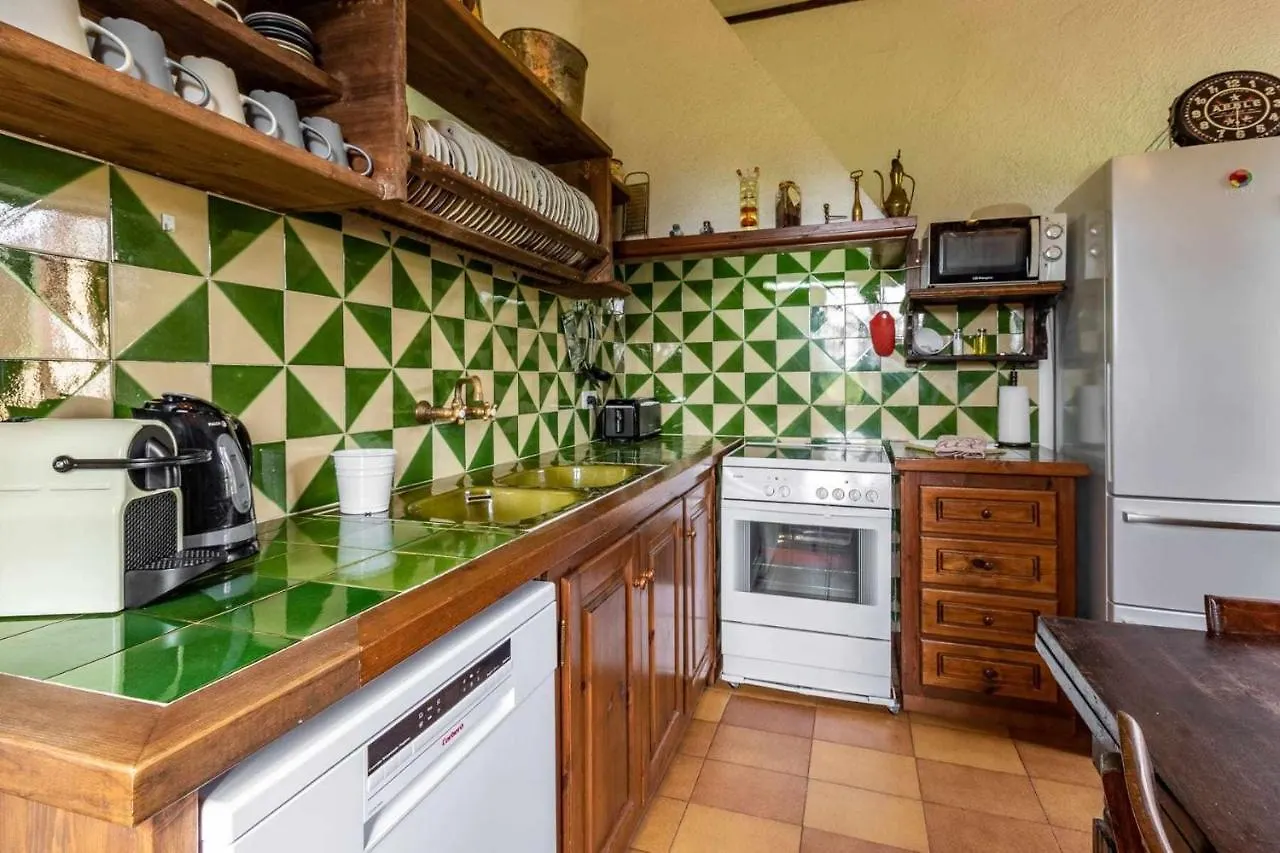 MAS CASALLIQUES Masovería en el término de Rupit i Pruit Casa vacanze