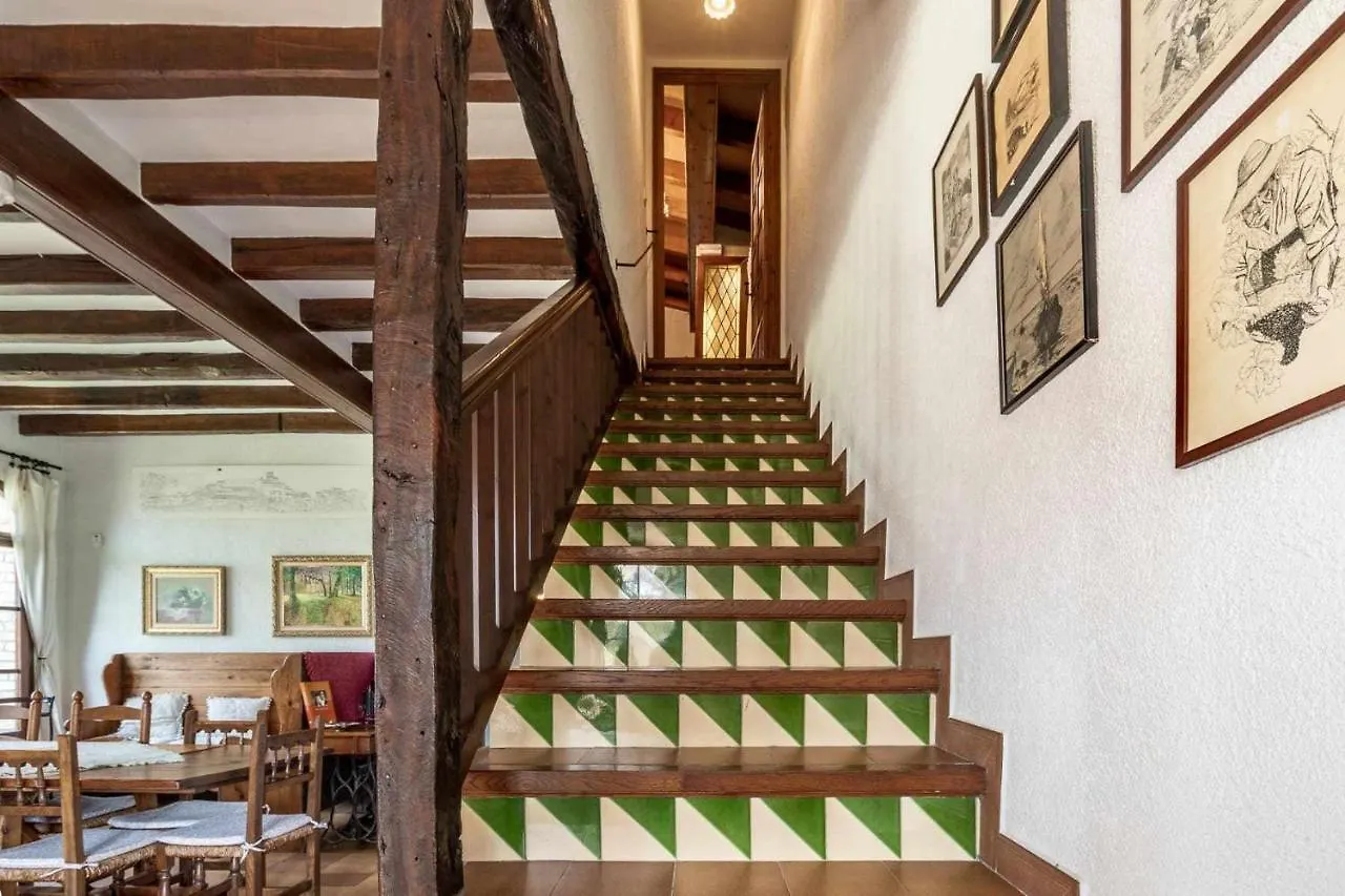 MAS CASALLIQUES Masovería en el término de Rupit i Pruit Casa vacanze