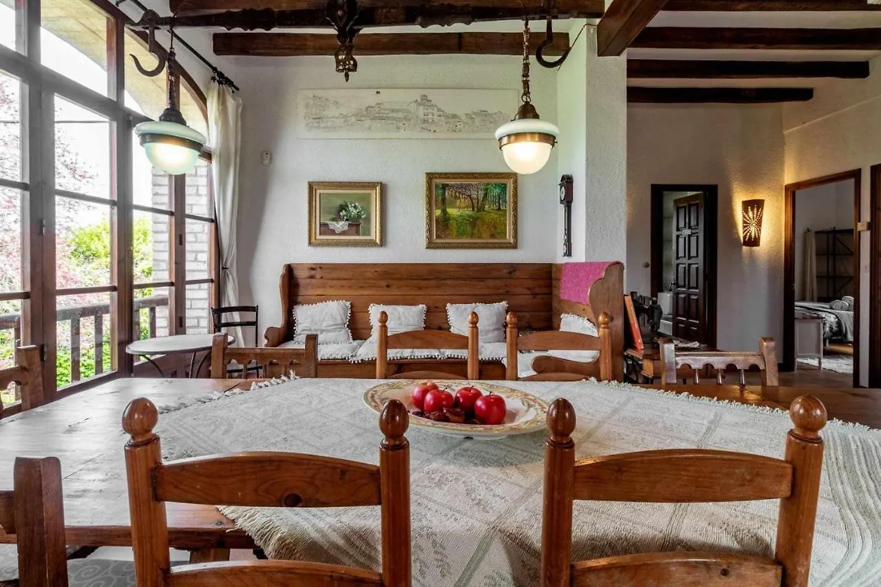 Casa vacanze MAS CASALLIQUES Masovería en el término de Rupit i Pruit