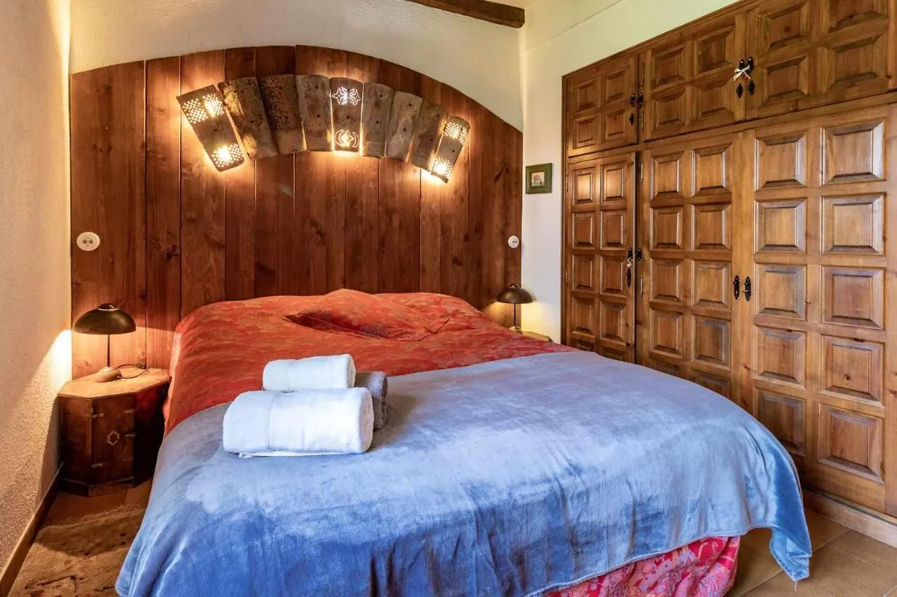 Holiday home Mas Casalliques Masoveria En El Termino De Rupit I Pruit