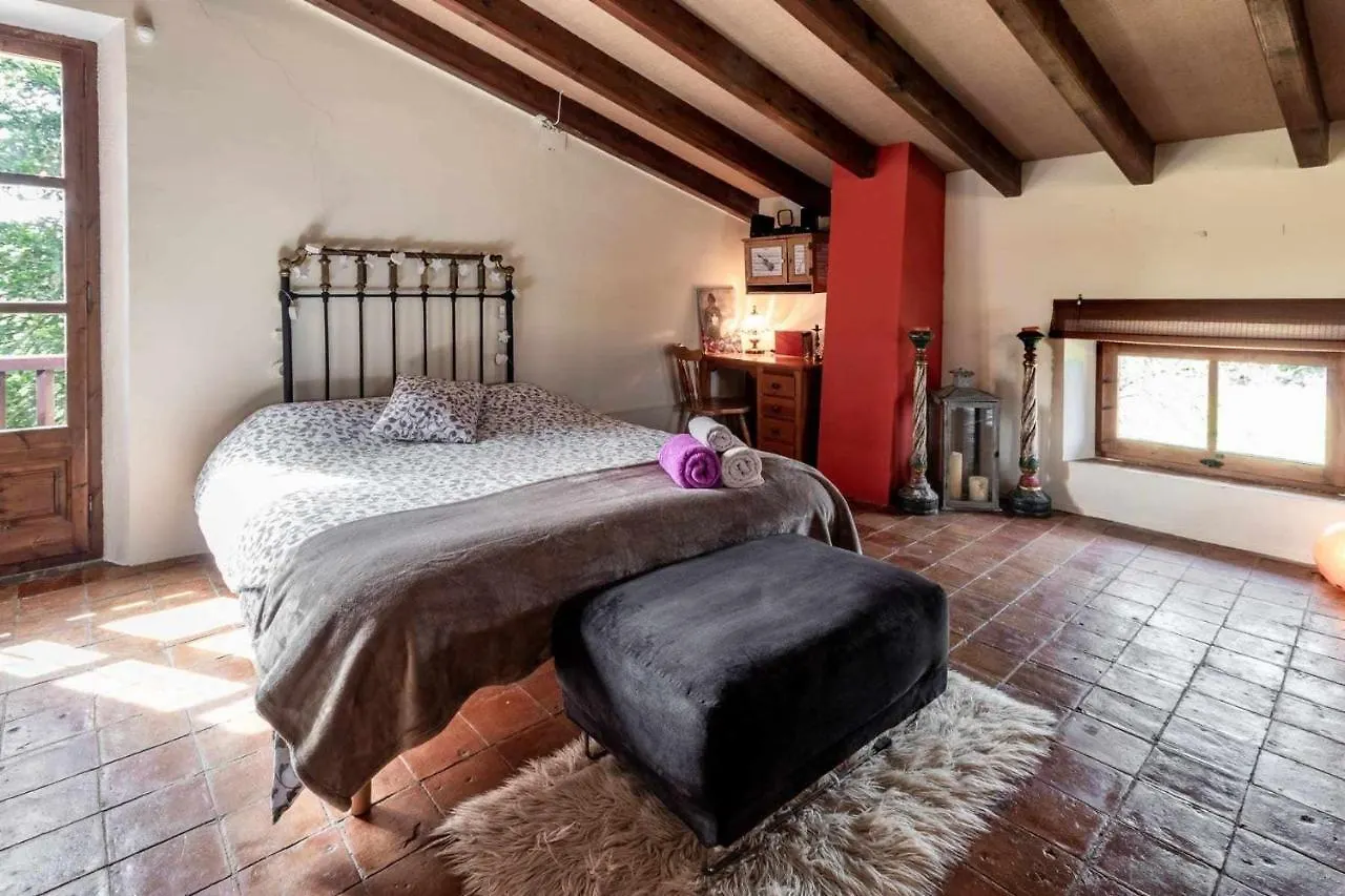 MAS CASALLIQUES Masovería en el término de Rupit i Pruit Casa vacanze